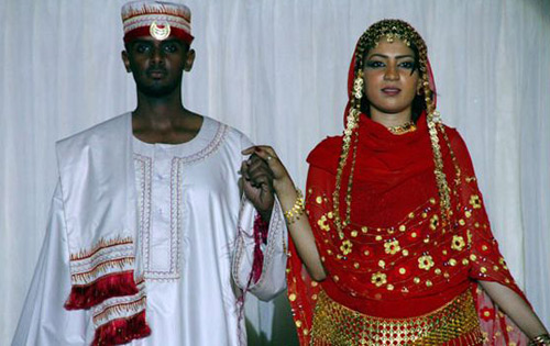 Áo cưới truyền thống của các cô dâu trên thế giới - 13